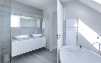 Aménagement de salles de bain pour personnes à mobilité réduite